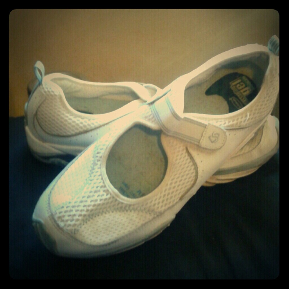 Velcro gel insole slip on shoes